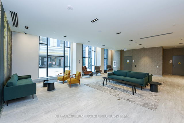 720 - 2485 Eglinton Avenue W