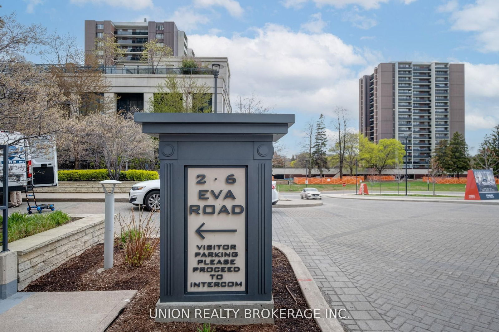 Condo for sale at 824-2 Eva Road, Toronto, Etobicoke West Mall, M9C 0A9 - MLS: W12207176