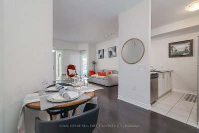2393 Bronte Oakville,ON L6M 4J2 — Photo 6