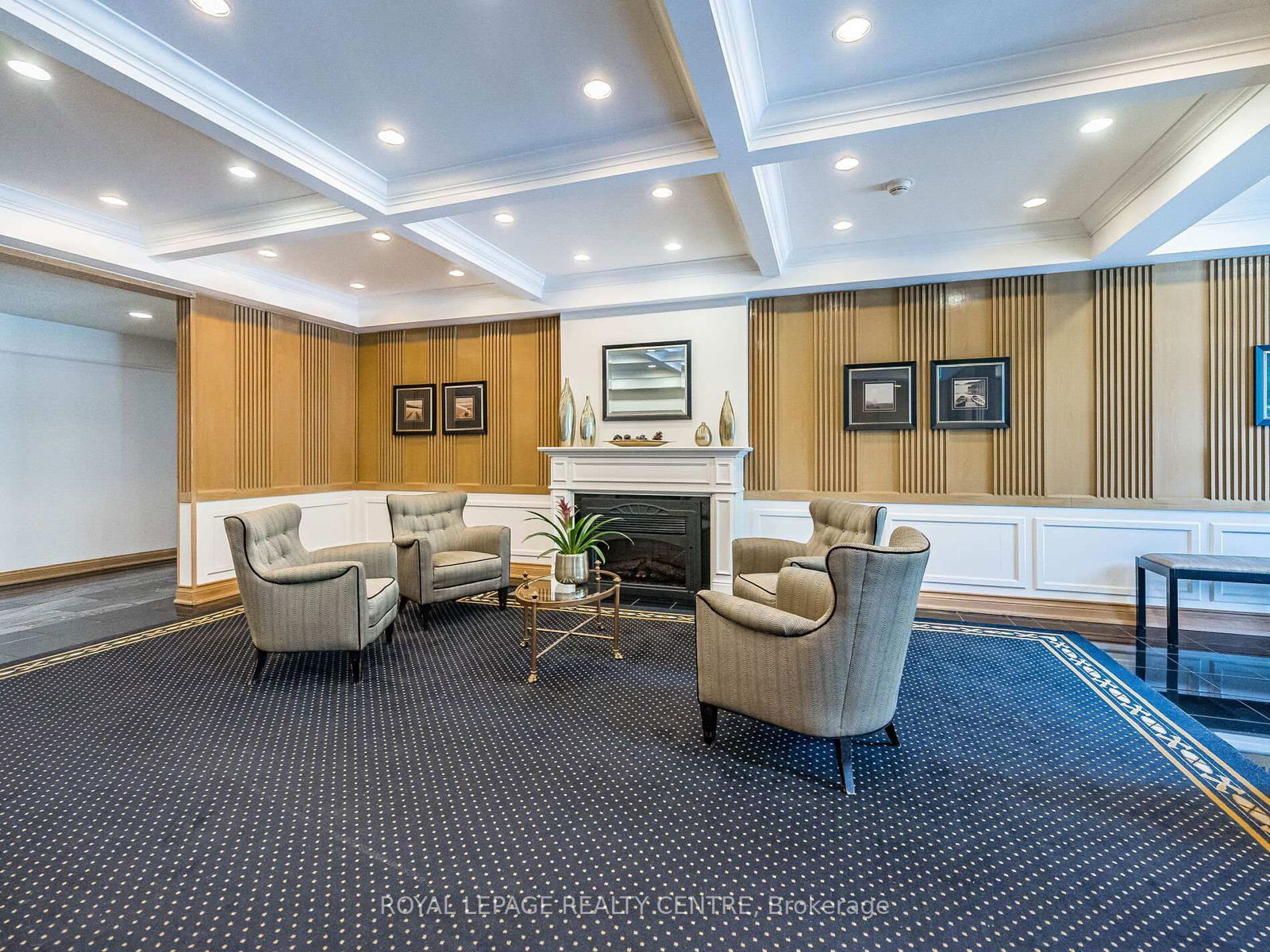 Condo for sale at 402-20 Southport Street, Toronto, High Park-Swansea, M6S 4Y8 - MLS: W12207700