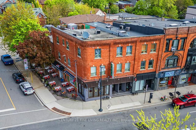 3048 Dundas Street