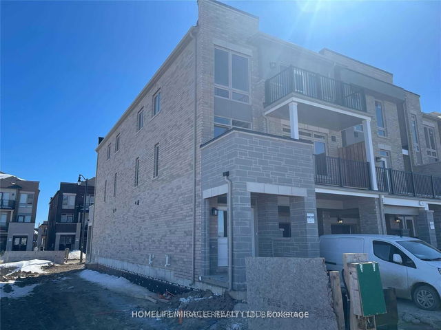 86 Donald Ficht Crescent