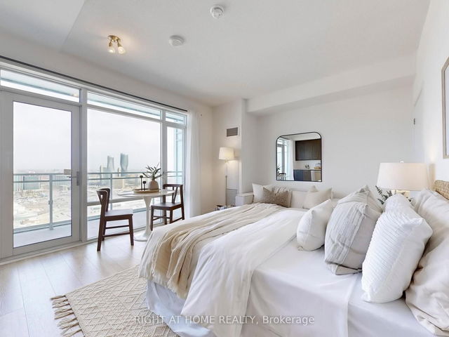2601 - 360 Square One Drive
