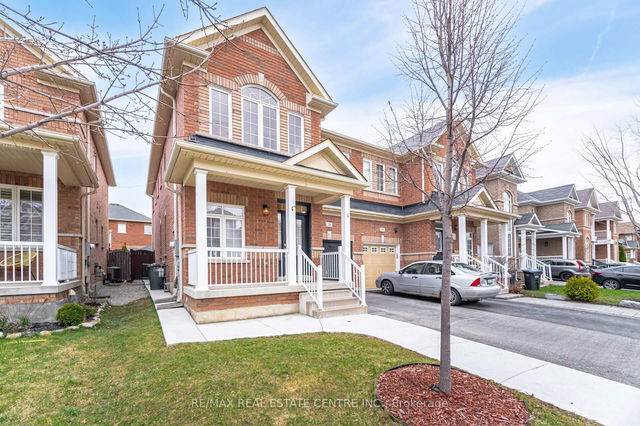Upper Floor Only - 36 Callalily Road