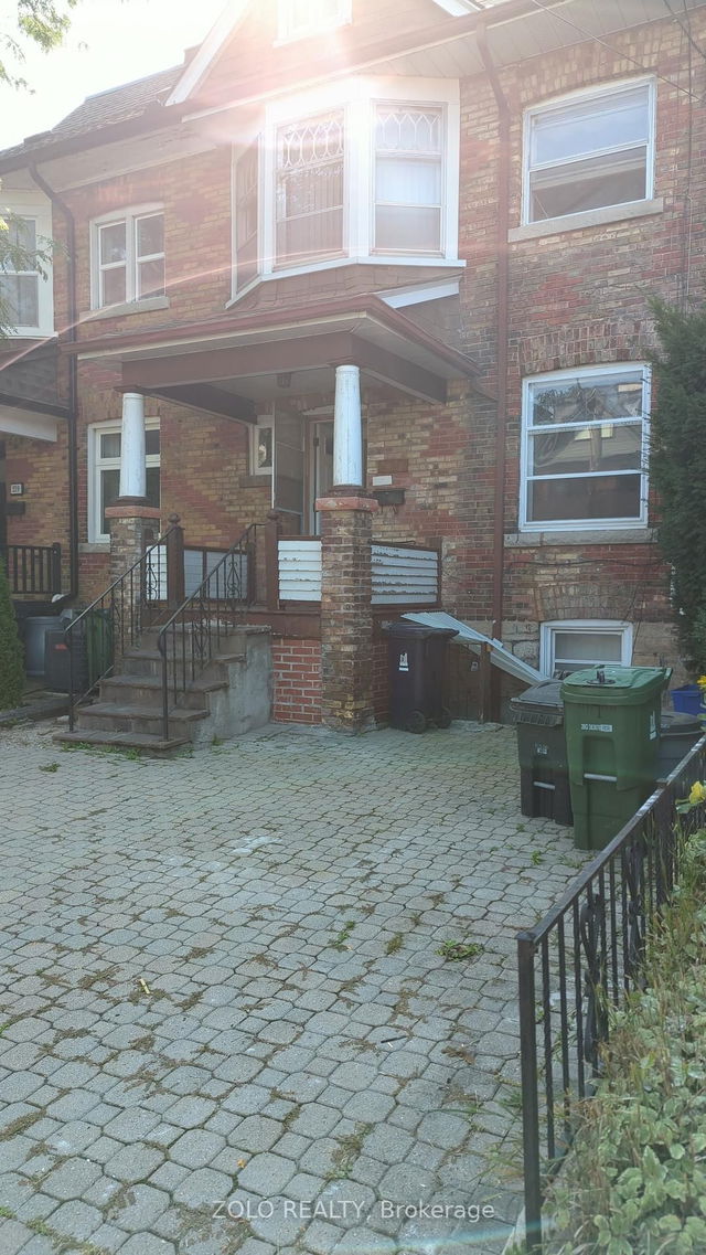 221 Yarmouth Road