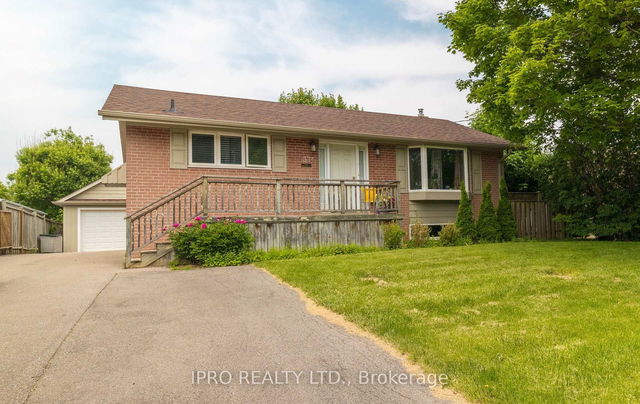 371 Meadowbrook Drive