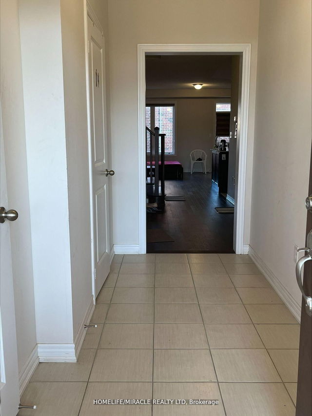 27 Bushwood Trail