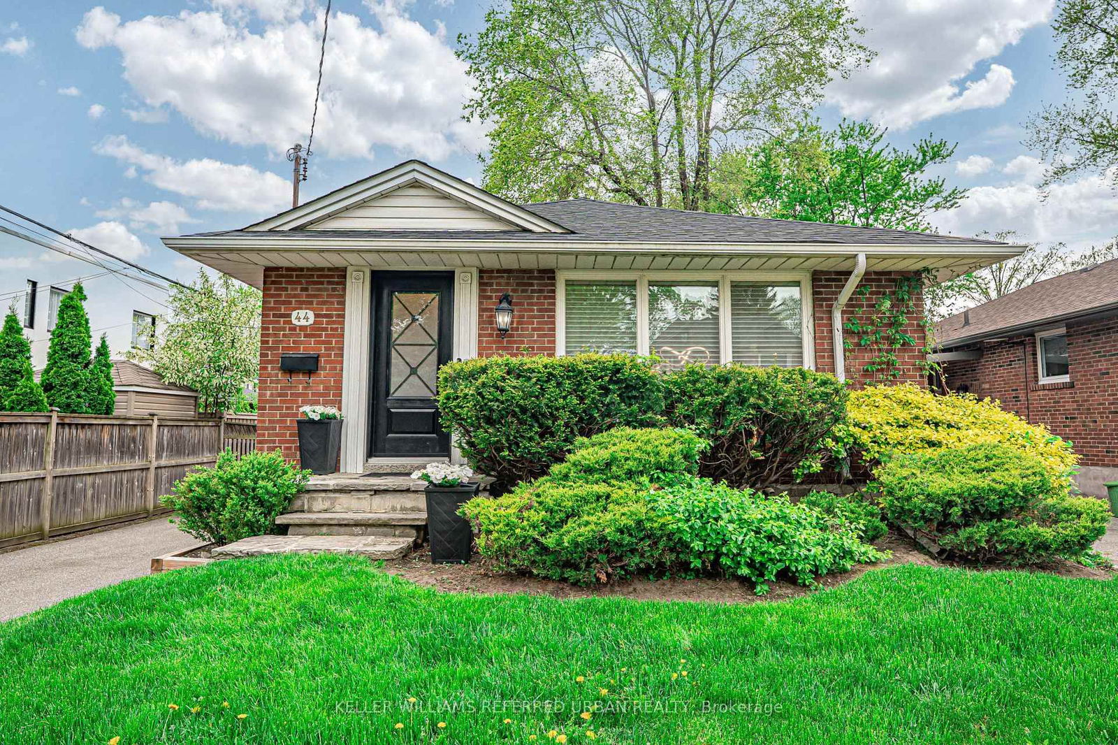 Detached House for sale at 44 Burnelm Drive, Toronto, Islington-City Centre West, M6B 4N3 - MLS: W12209148