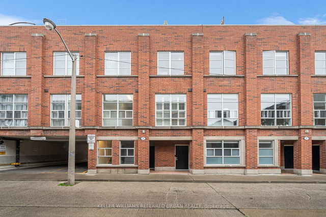 4 - 35 Dekoven Mews