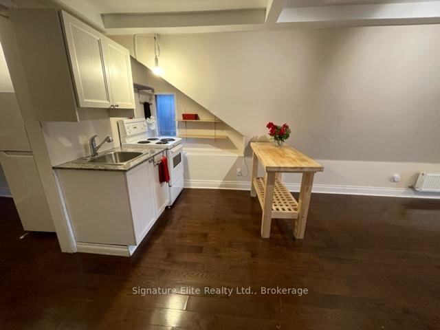 3 - 340 Pacific Ave, Toronto, M6P 2R1 | Image 3