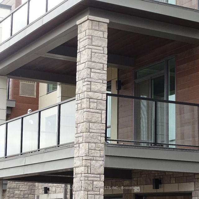 209 - 2375 Bronte Road E