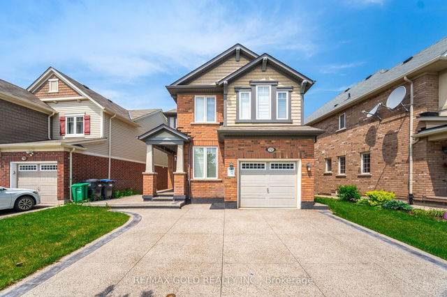 72 Aylesbury Drive