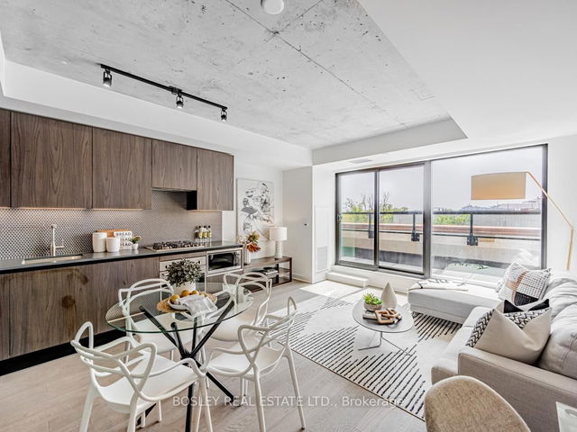 406 - 2720 Dundas Street