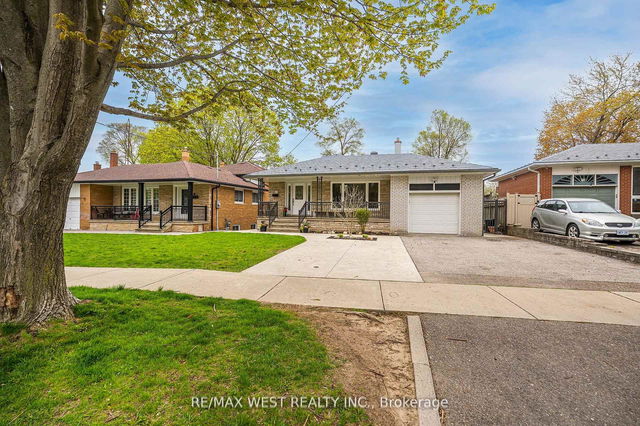 17 Forest Path Court