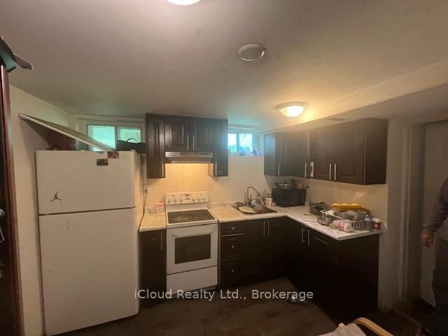 7638 Benavon Rd W, Mississauga, L4T 3G3 | Image 3