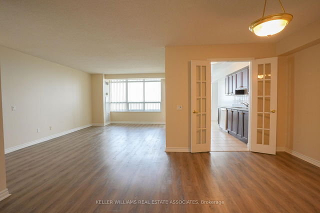 1805 - 35 Kingsbridge Garden Circle