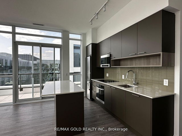PH03 - 3005 Pine Glen Road