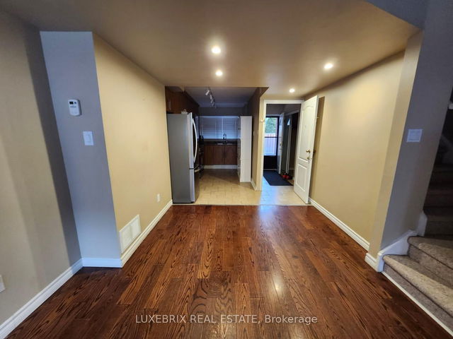 137 - 180 Mississauga Boulevard
