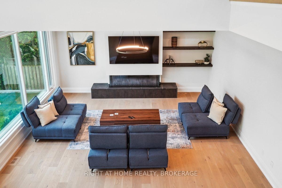 Detached House for sale at 1260 Braeside Drive, Oakville, Ontario, L6J 2A4 - Morrison - MLS: W12211319