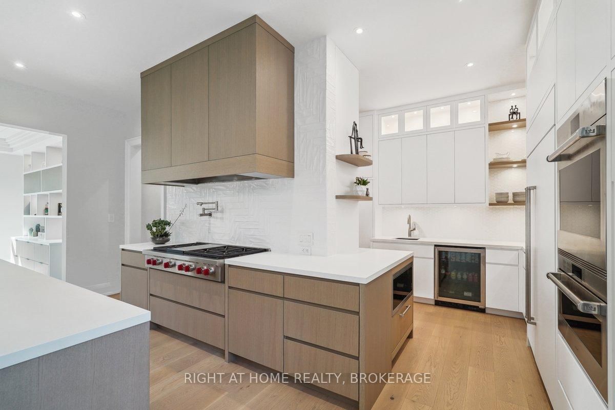 Detached House for sale at 1260 Braeside Drive, Oakville, Ontario, L6J 2A4 - Morrison - MLS: W12211319