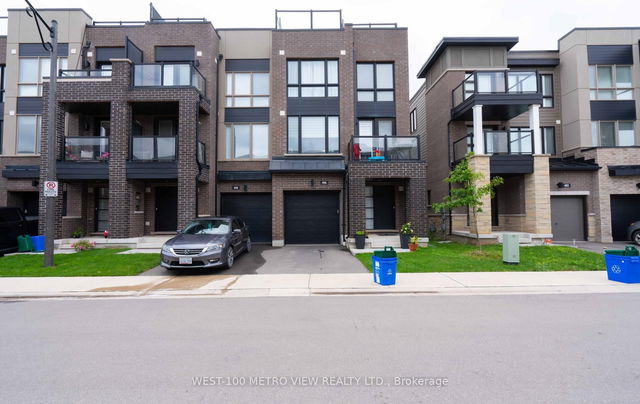 406 Athabasca Common