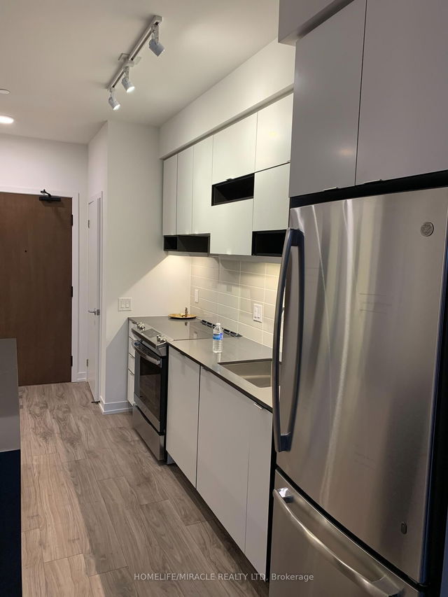 1311 - 4065 CONFEDERATION Parkway