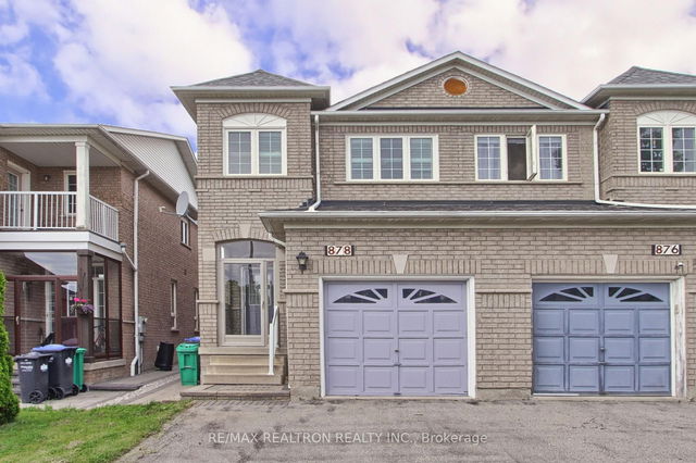 878 Khan Crescent