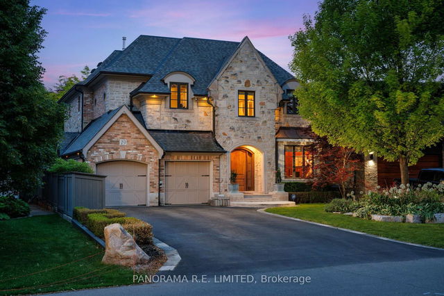 19 Graystone Gardens