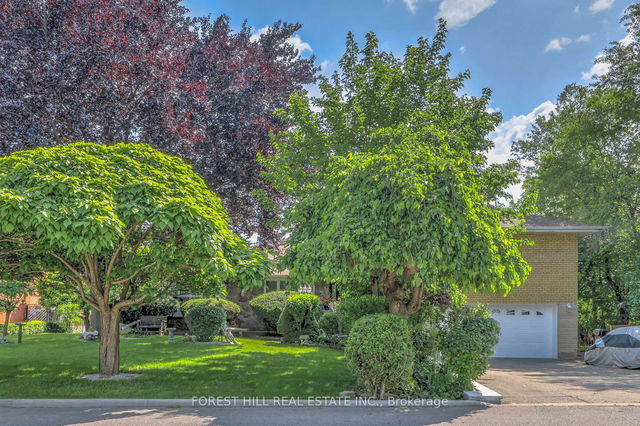 89 Portage Avenue