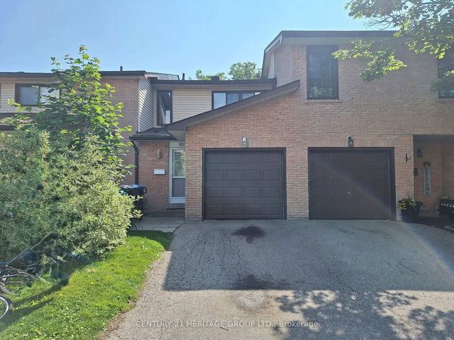 86 Collins Crescent