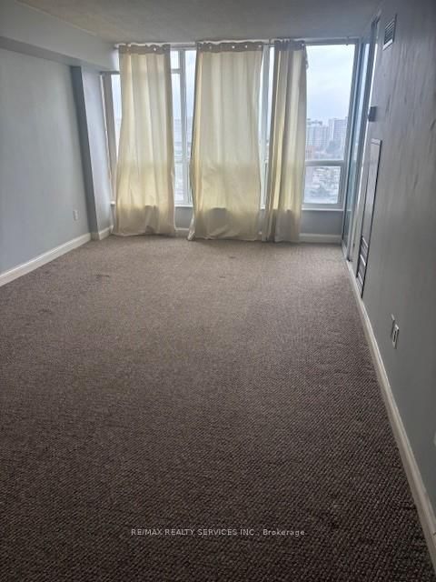 1108 - 22 Hanover Road