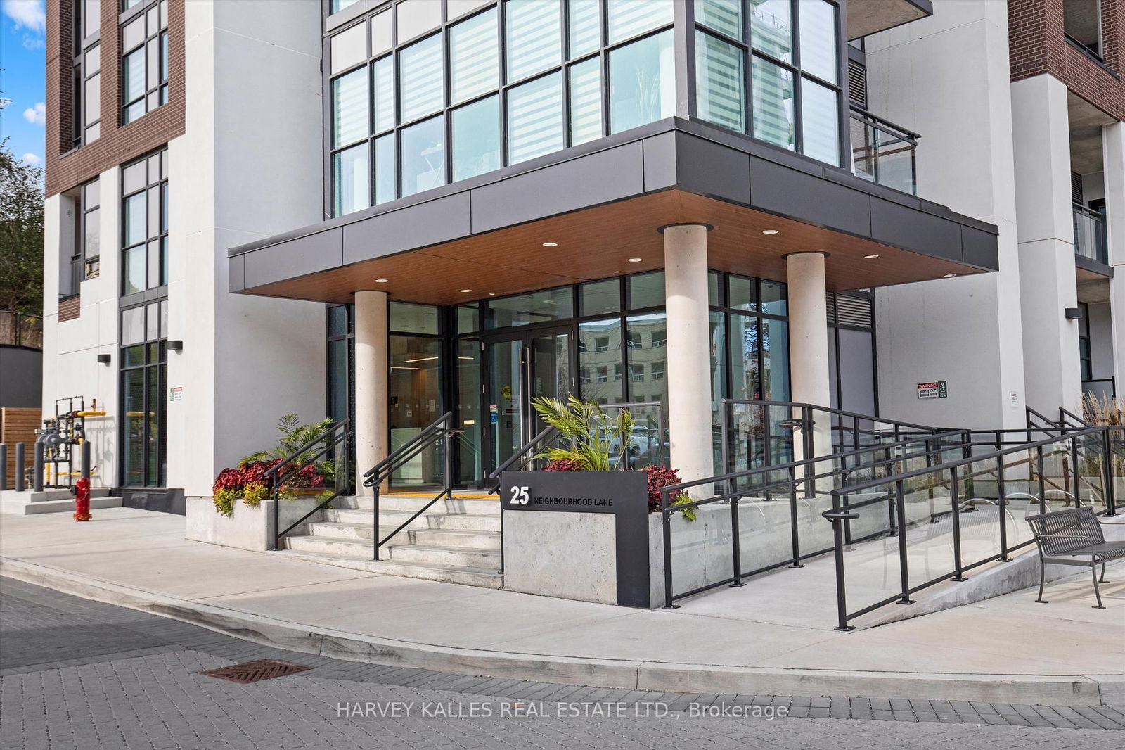 Condo for sale at 714-25 Neighbourhood Lane, Toronto, Stonegate-Queensway, M8Y 0C3 - MLS: W12212164