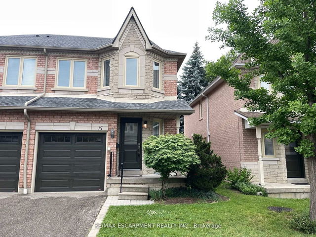 15 - 455 Apache Court