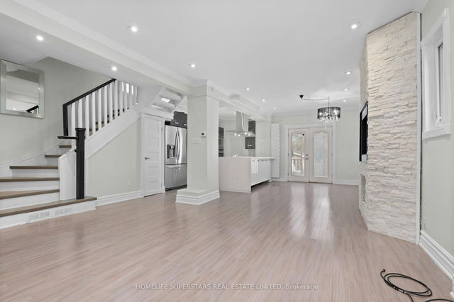 5 Aldgate Avenue