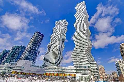 3206 - 3900 Confederation Parkway