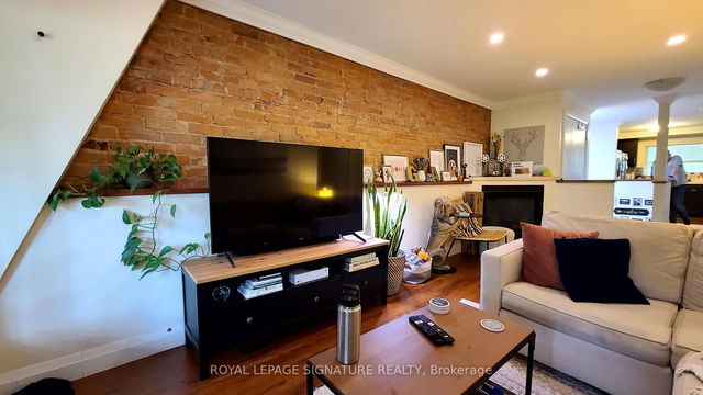 3rd Flr - 45 Jerome Street