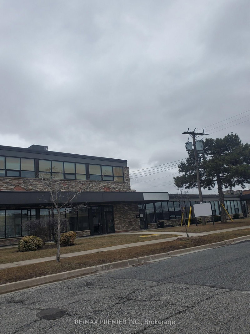 2 - 54 Samor Rd, Toronto, M6A 1J6 | Image 2