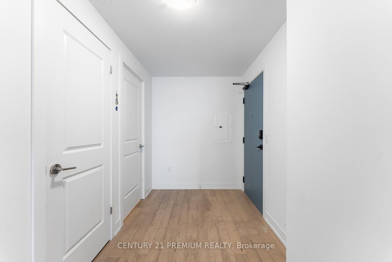 1204 - 1063 Douglas Mccurdy Comm Circ, Mississauga, L5G 0C5 | Image 3