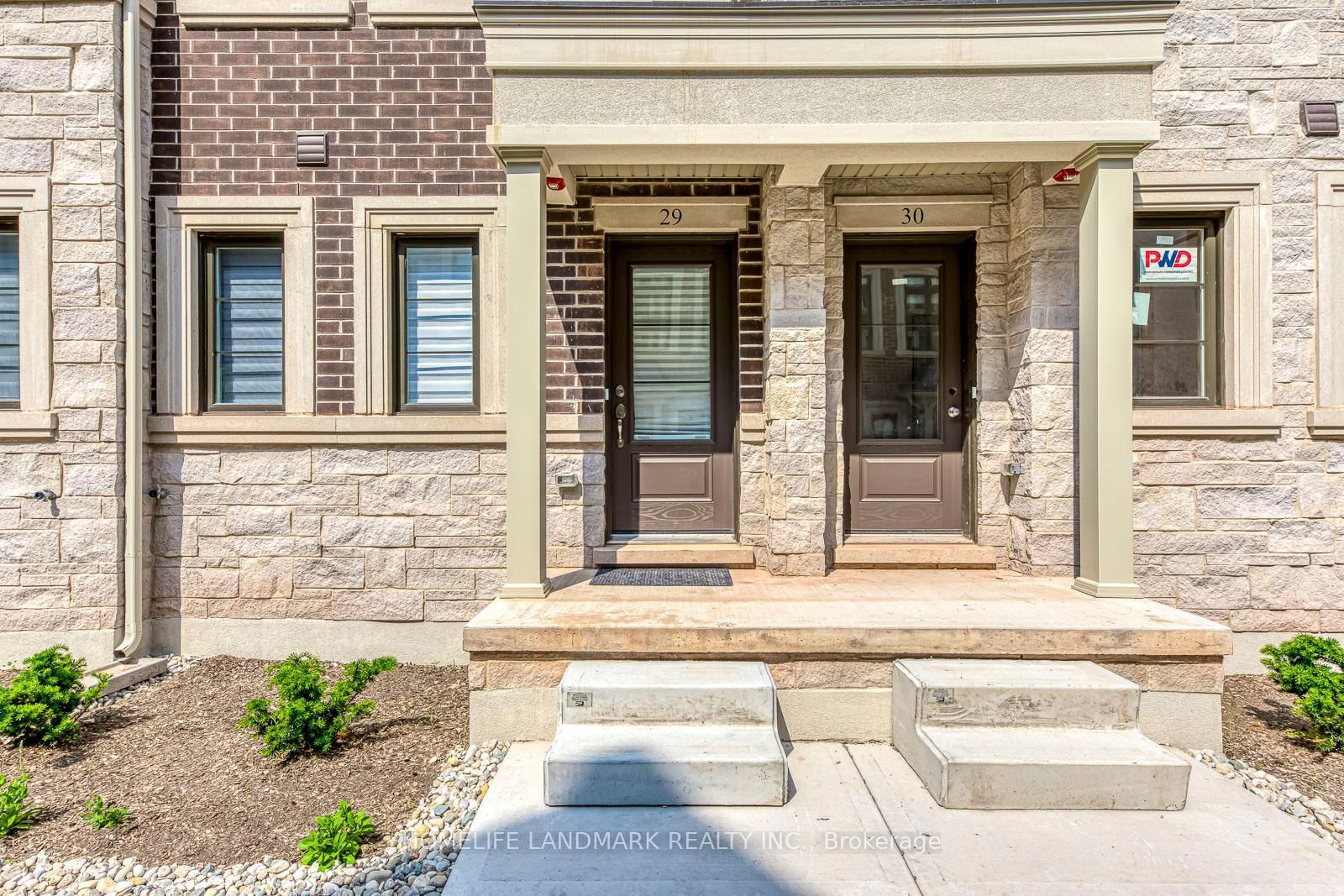 Townhouse for lease at Unit#29-280 Melody Common, Oakville, River Oaks, L6H 8A5 - MLS: W12213386