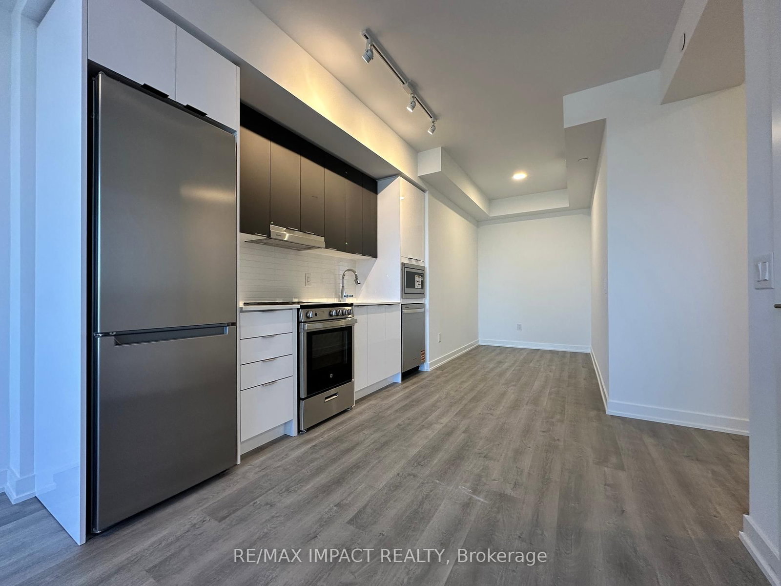 5105 Hurontario Street, Unit 1012 - Photo 11