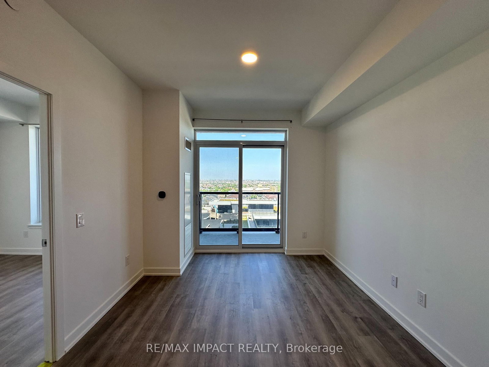 5105 Hurontario Street, Unit 1012 - Photo 13