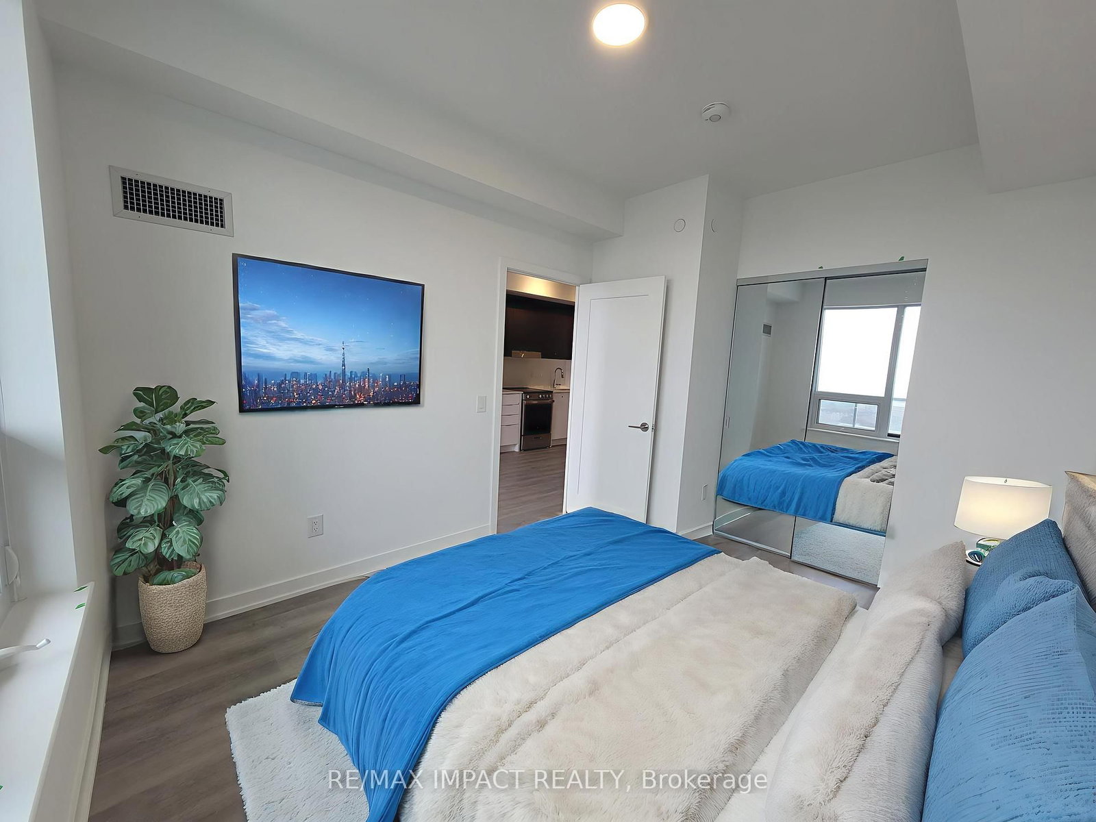 5105 Hurontario Street, Unit 1012 - Photo 20