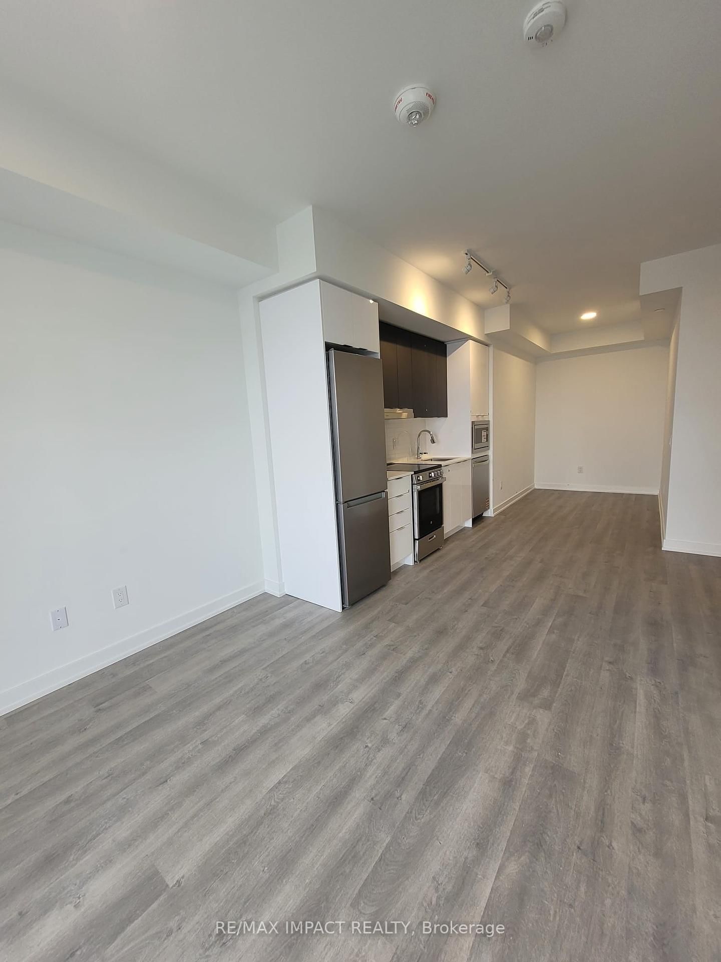 5105 Hurontario Street, Unit 1012 - Photo 25