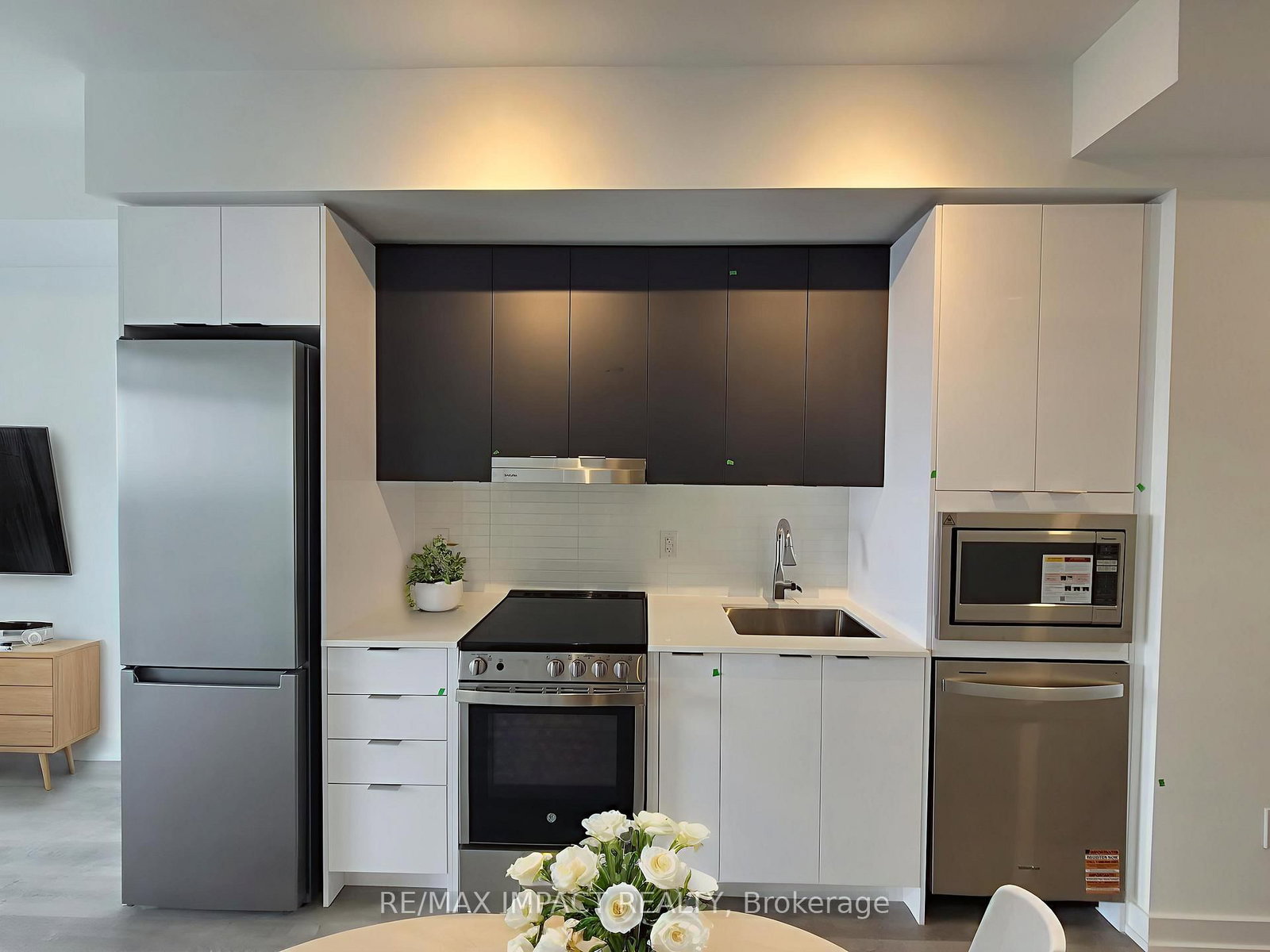 5105 Hurontario Street, Unit 1012 - Photo 27