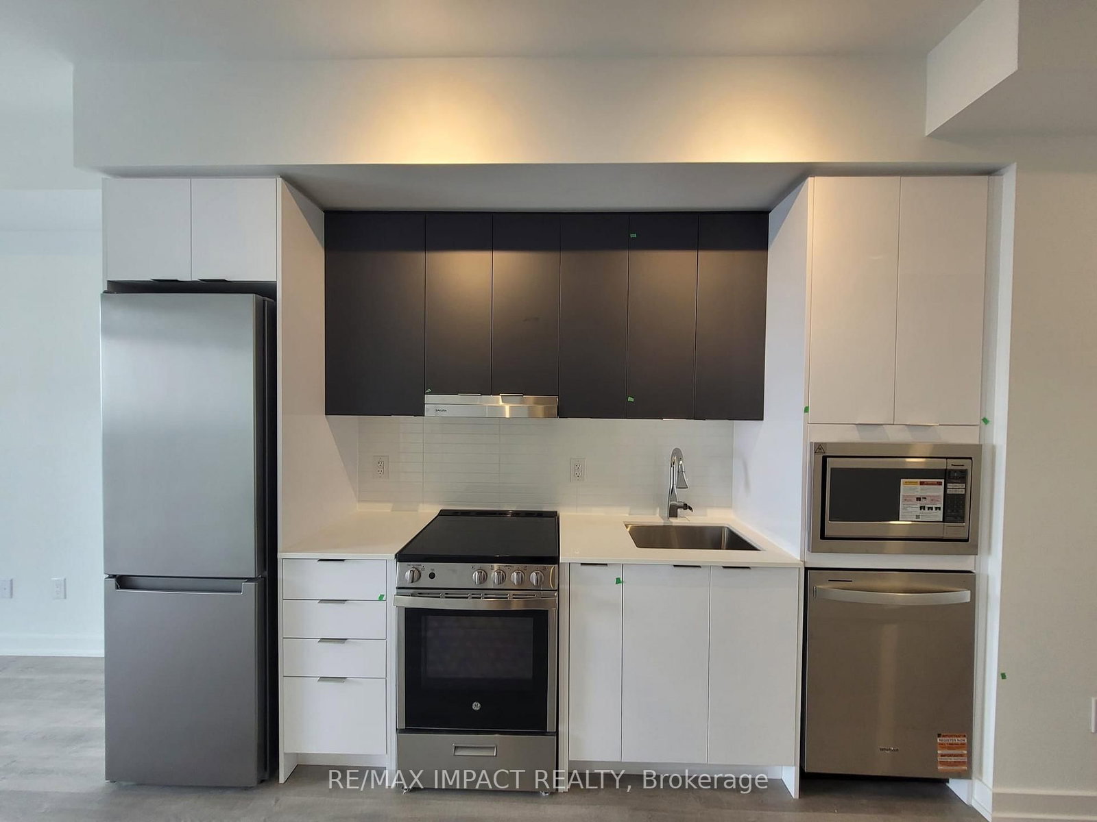 5105 Hurontario Street, Unit 1012 - Photo 28