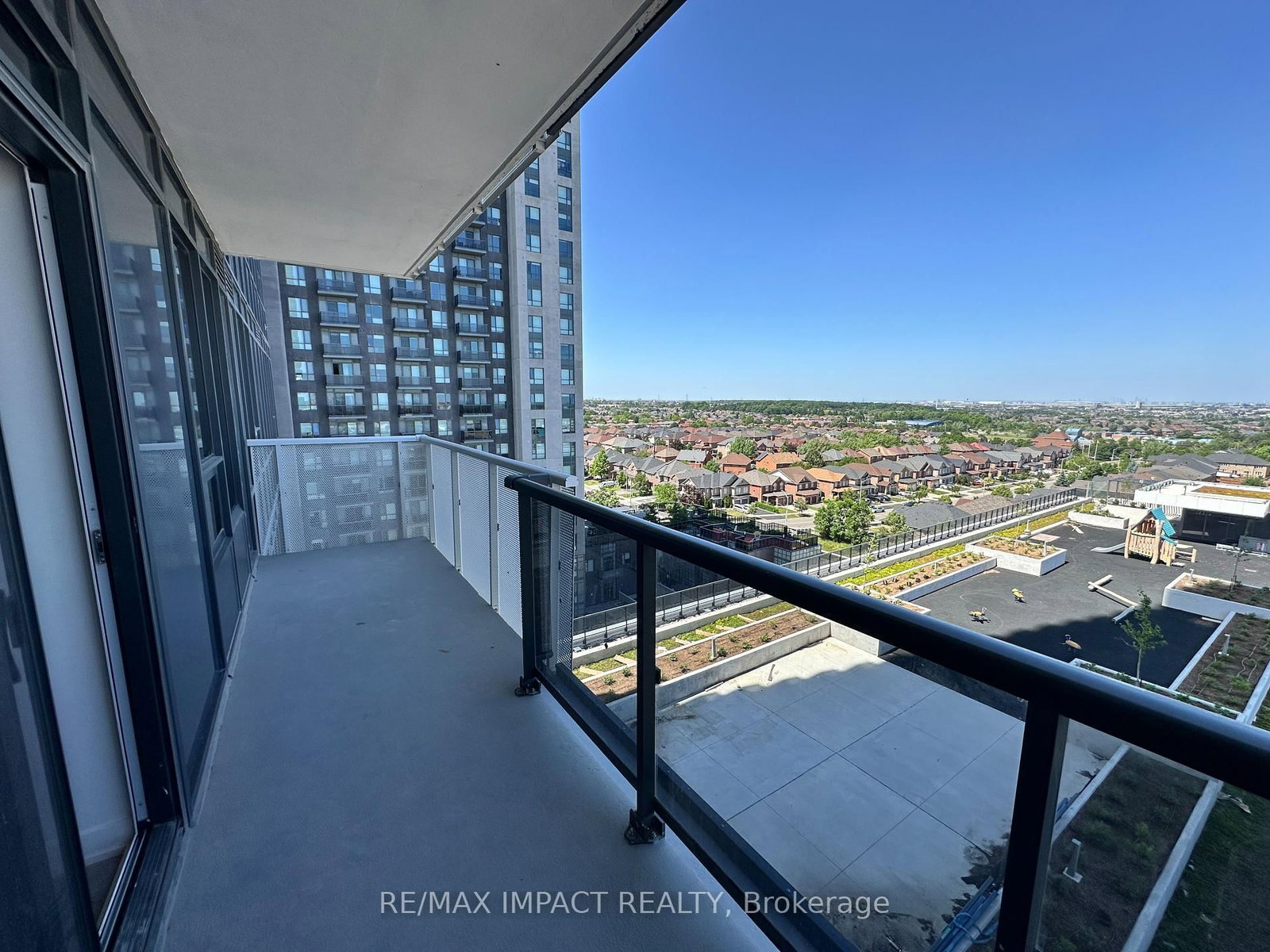 5105 Hurontario Street, Unit 1012 - Photo 34