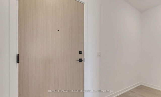 905 - 36 Zorra Street