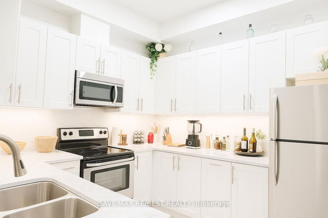 108 - 263 Georgian Drive