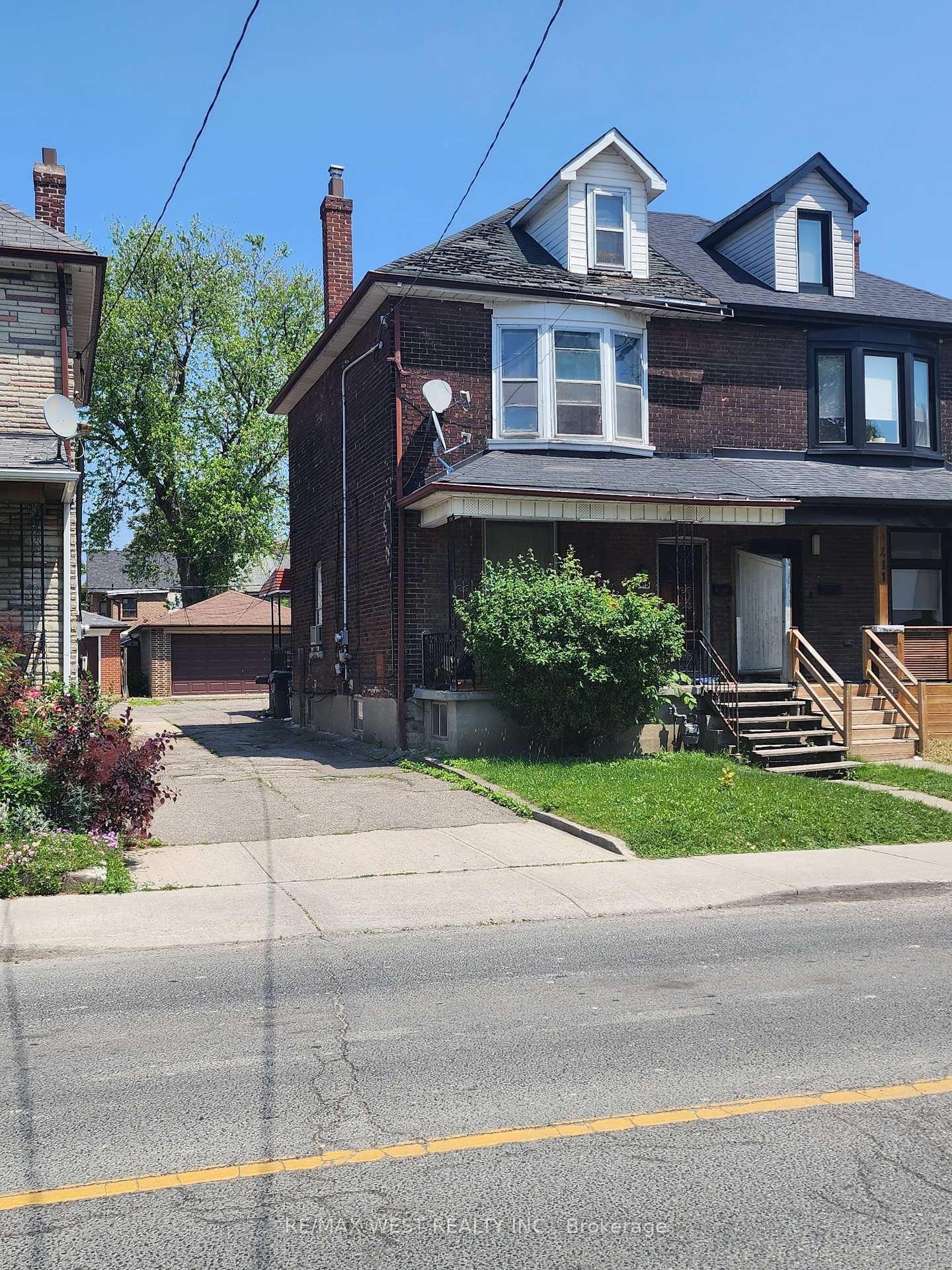 Semi-Detached House for sale at 415 Symington Avenue, Toronto, Weston-Pellam Park, M6N 2W4 - MLS: W12213923