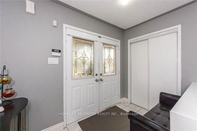 5 Allangrove Drive